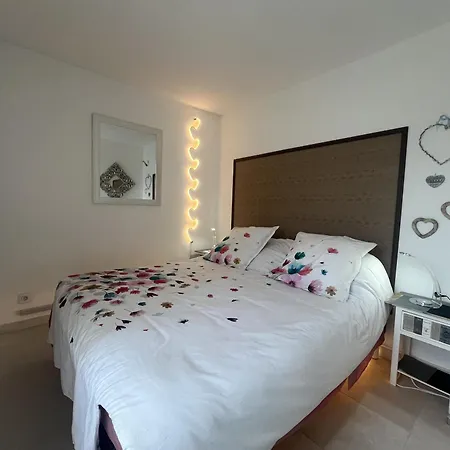 Port Frejus, Le Cesaree, Exceptionnel T3 Апартаменты Фрежюс